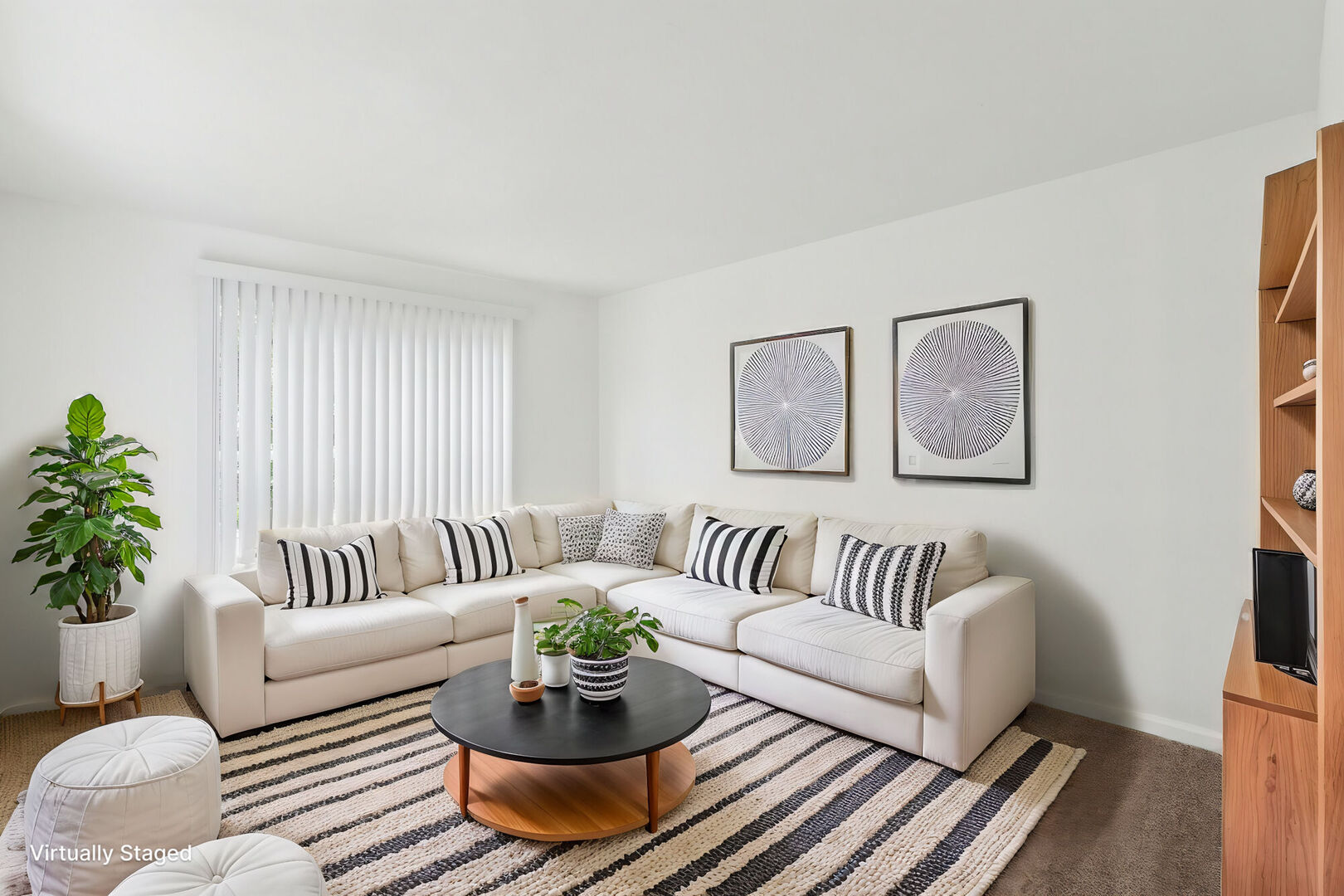 CrestWind Townhomes and Apartments
