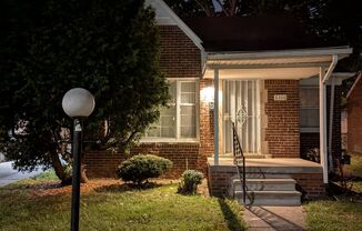 8300 Hartwell- 3 BEDS & 1.5 BATH FOR RENT!