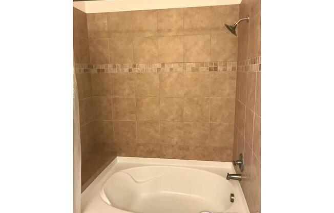 2 beds, 2 baths, 1,171 sqft, $1,950, Unit UNIT 11207