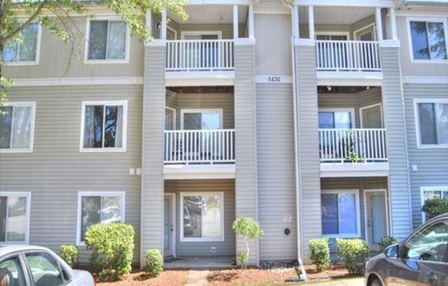 1241 University Court, Unit 102
