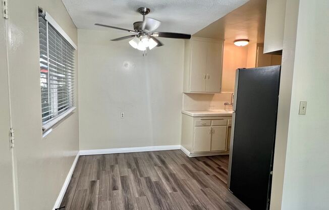 2 beds, 1 bath, 750 sqft, $1,825, Unit 5