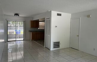 2 beds, 1.5 baths, $1,600