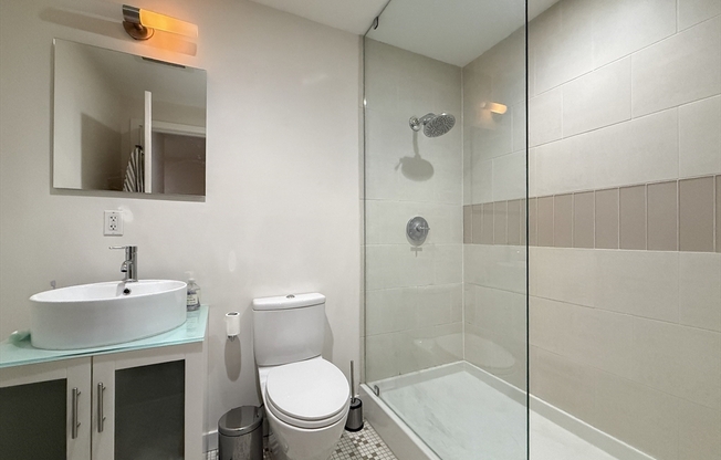 1 bed, 1 bath, 721 sqft, $3,775, Unit 313