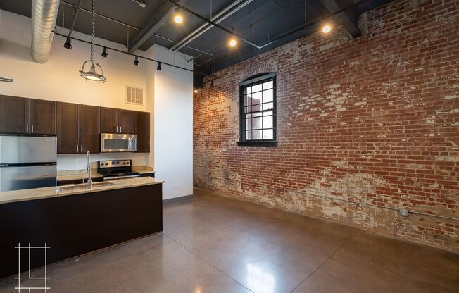 1 bed, 1 bath, $1,450, Unit 727 N. 4th St. Apt. 216