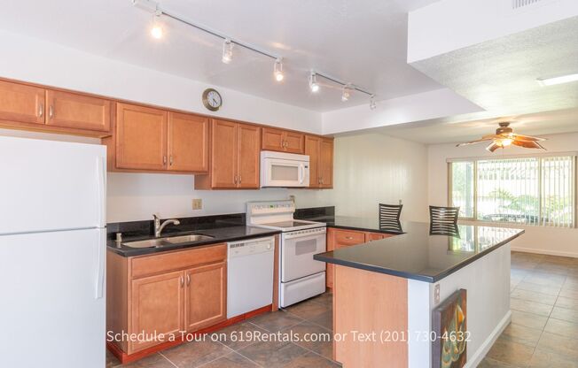 Beautiful 2 bedroom, 1.5 bath Townhouse with 1 Car Garage