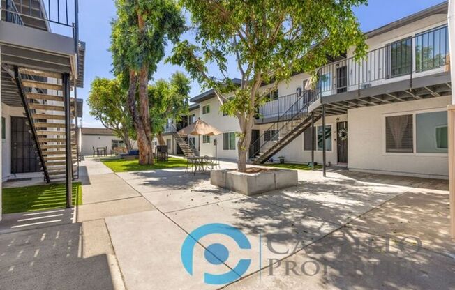 8453 CARLISLE DR