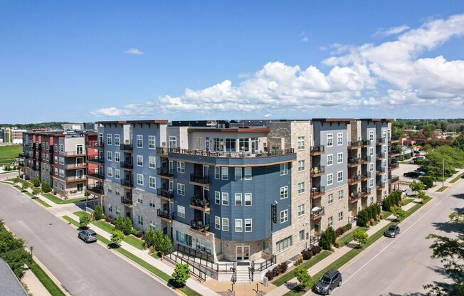 3 beds, 2 baths, 1,500 sqft, $2,400, Unit 307