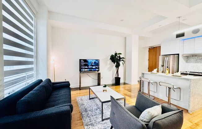1 bed, 1 bath, 501 sqft, $2,500, Unit 512