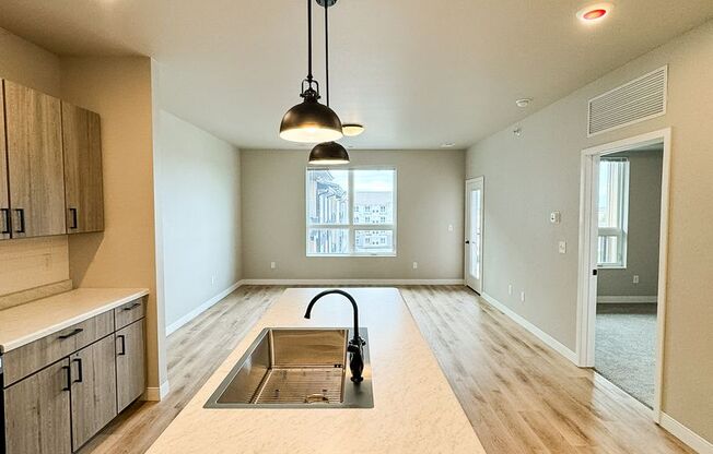 1 bed, 1 bath, 778 sqft, $1,250, Unit C240