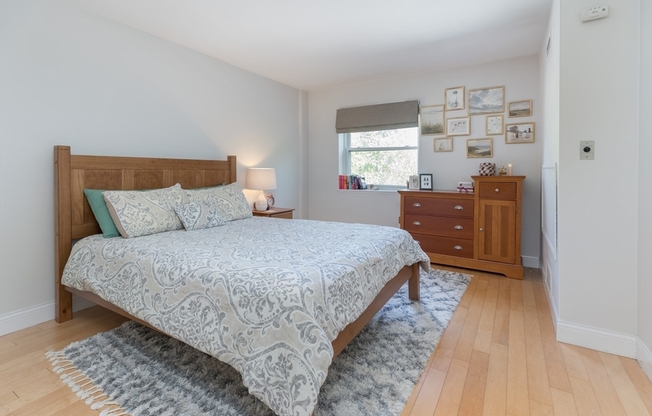 1 bed, 1 bath, 774 sqft, $3,200, Unit 703