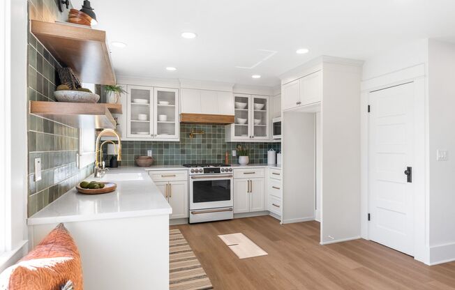 Freshly Remodeled Stunner Perched on the Hills! Luxury, Modern, Elevated, and Effortlessly Hip 5-Bed 3.5 Bath Home