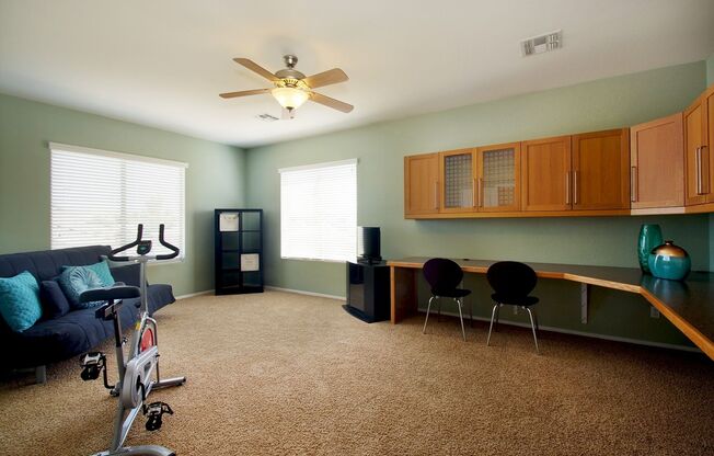 4 Bedroom Furnished Gilbert Home