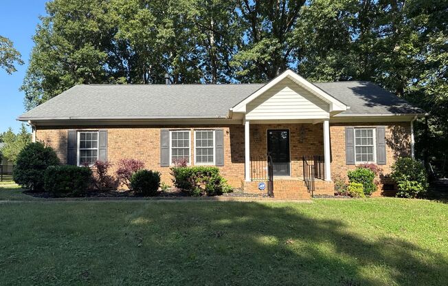 Beautiful Ranch Home Outside of Mint Hill