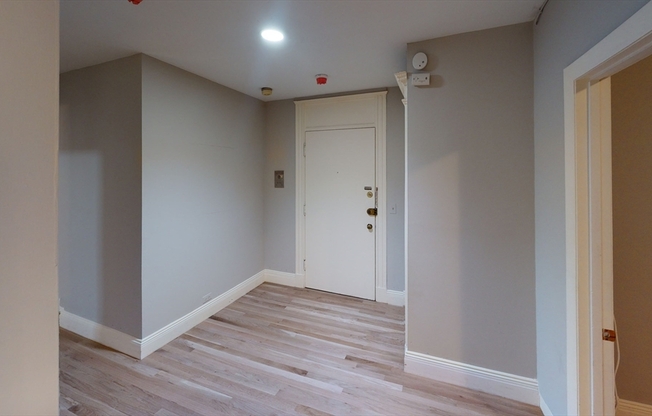 1 bed, 1 bath, 624 sqft, $3,195, Unit 406