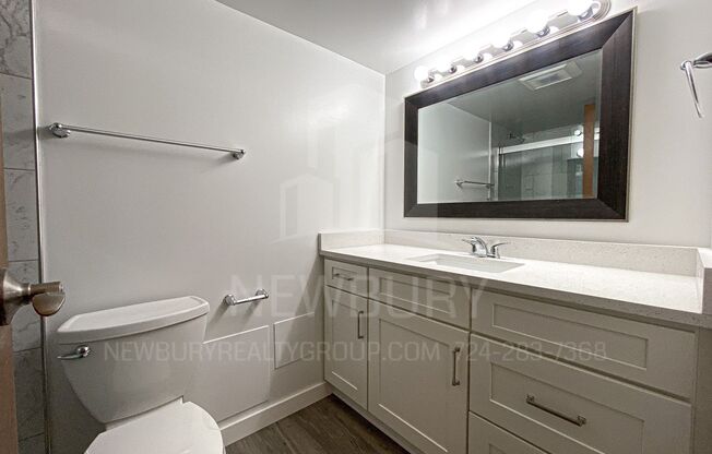 1 bed, 1 bath, 765 sqft, $995, Unit TH 405