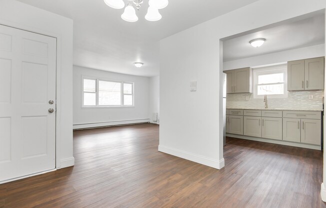 138 CARTERET AVE