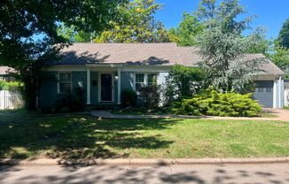 Super Cute 2 Bedroom 1 Bath!!