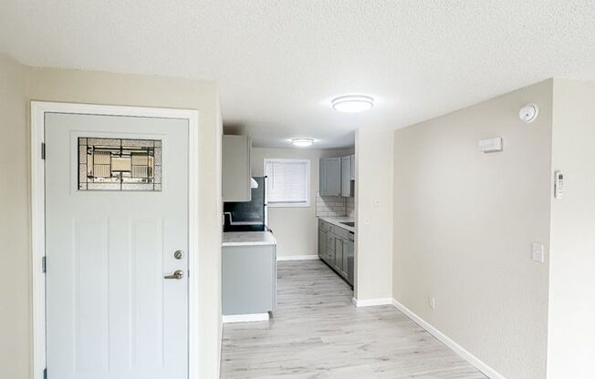 2 beds, 1 bath, 788 sqft, $1,300, Unit 1899F