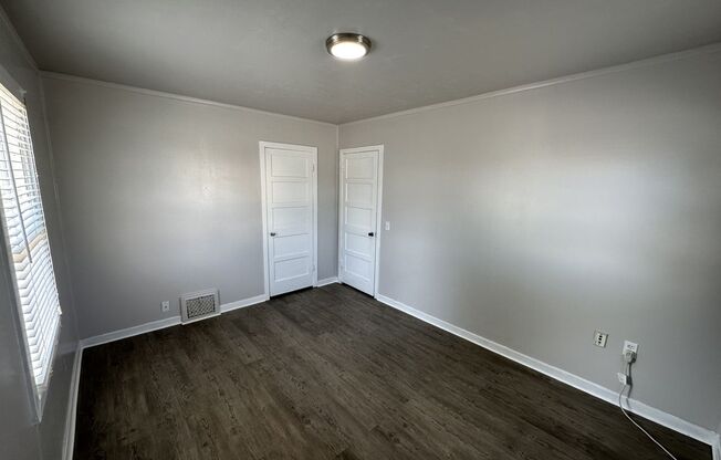 2 beds, 1 bath, $1,600, Unit 1511 Kimball Ave