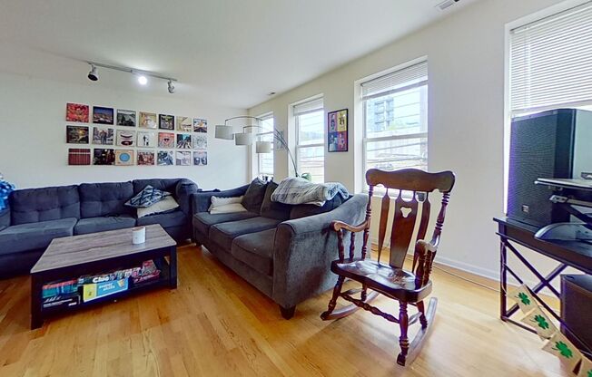 Large Lincoln Park Duplexed Three Bedroom Two Bath