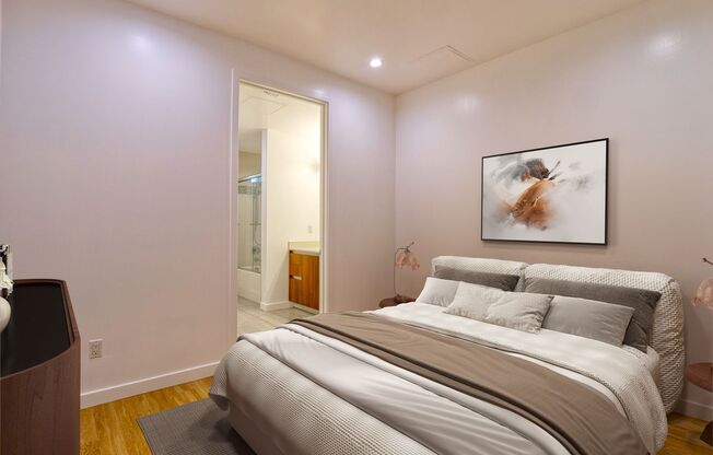 Studio, 1 bath, 564 sqft, $3,507.69, Unit 108