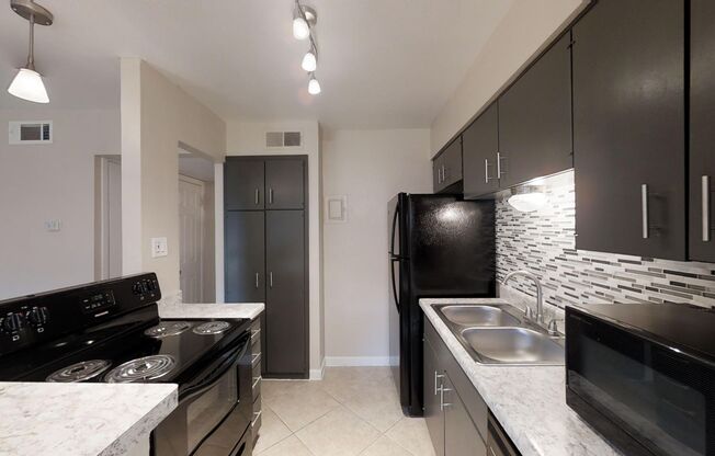 Verano at the Heights Apartments