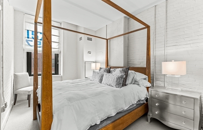 1 bed, 1 bath, 859 sqft, $4,250, Unit 211