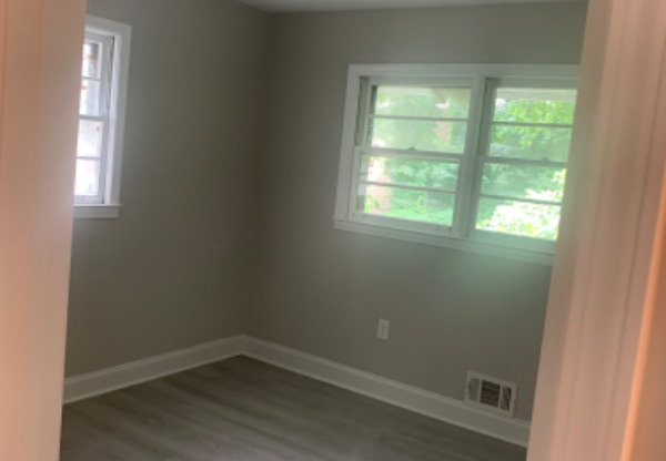 2368 JEFFERSON TER