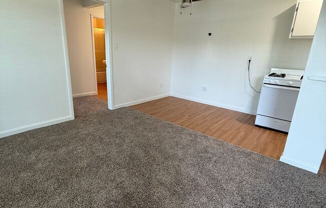 1 bed, 1 bath, 525 sqft, $1,795, Unit 9181-9