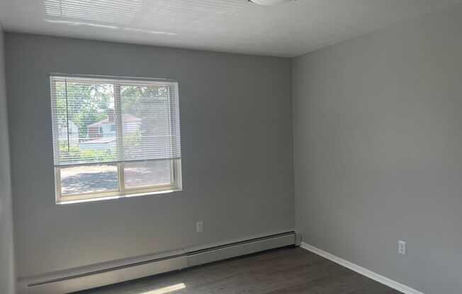 1 bed, 1 bath, 450 sqft, $835, Unit W203