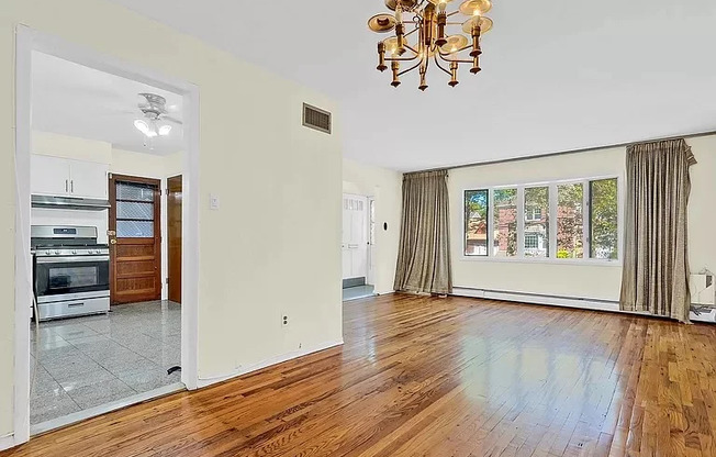 175 32 DEVONSHIRE RD