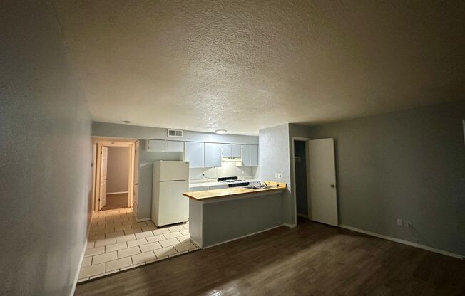 1 bed, 1 bath, 592 sqft, $750, Unit 212W