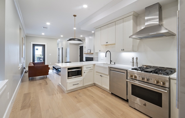 40 MT VERNON ST