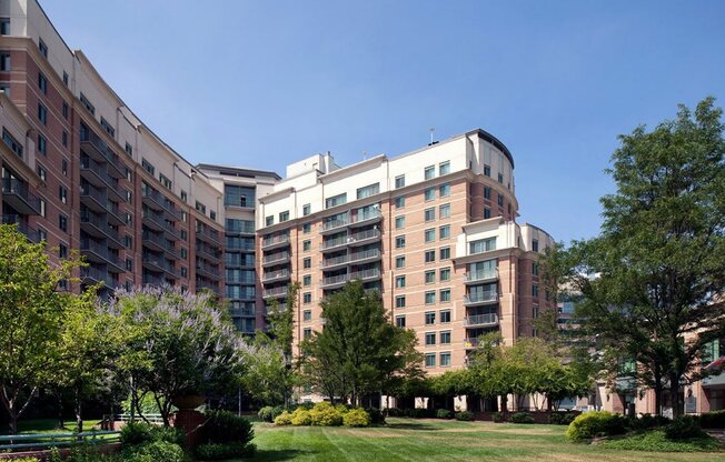 The Metropolitan Exterior in Bethesda