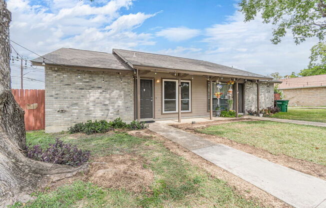 5207 GAWAIN DR