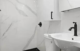 502 E 12 ST