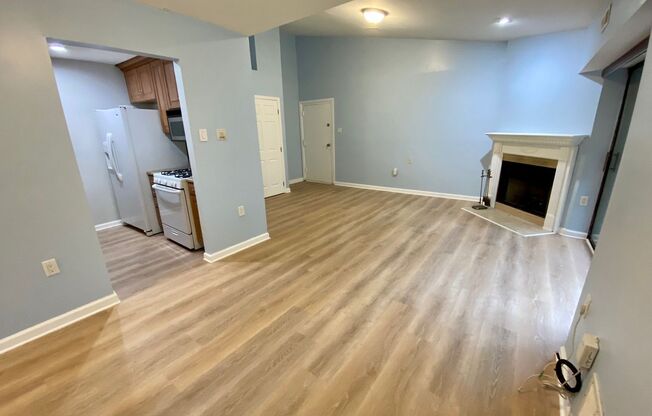 Top floor condo available Soon in Sun Valley!