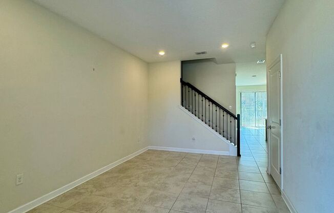 Spacious 3-Bed Townhouse with Scenic Views & Great Amenities