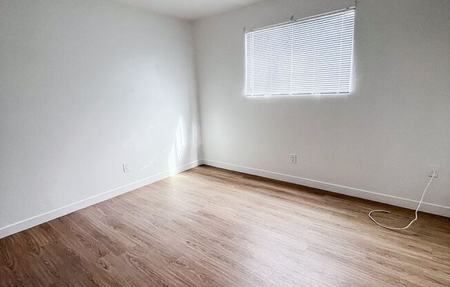 3 beds, 2 baths, 1,100 sqft, $1,745, Unit 105