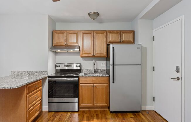 Studio, 1 bath, 260 sqft, $1,315, Unit 7450-46
