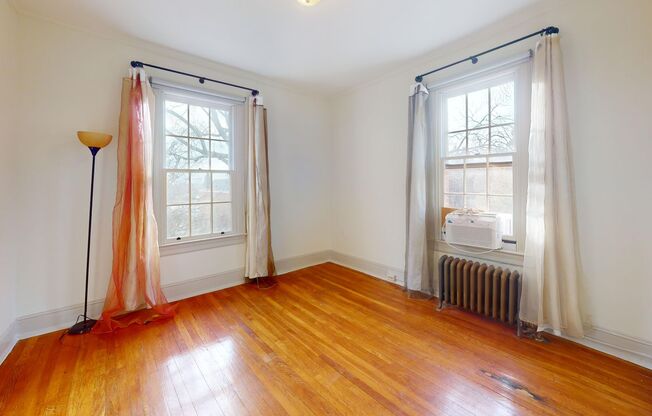 2 beds, 1 bath, $3,250, Unit Unit 301