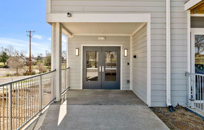 2 beds, 2 baths, 920 sqft, $1,599, Unit 210