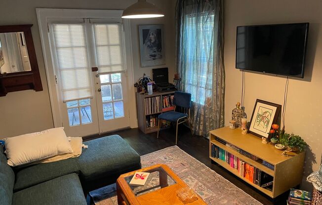 Charming 2 bed/1 bath in Poncey Highlands!