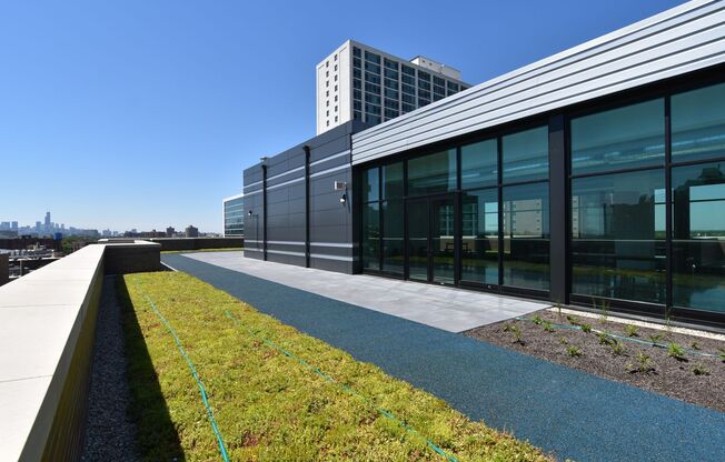 1 bed, 1 bath, 673 sqft, $2,700, Unit 3833-613