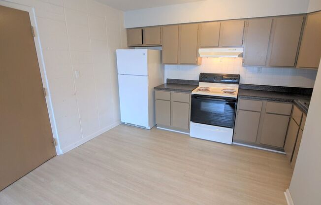 2 beds, 1 bath, 800 sqft, $935, Unit Apt. 05