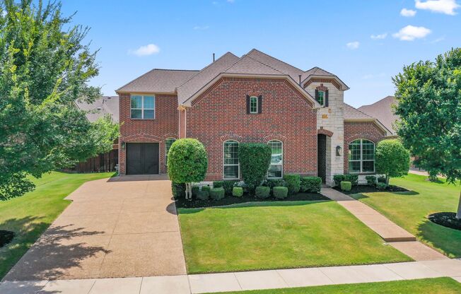 Luxe Living in Trophy Club – 4-Bedroom Haven!