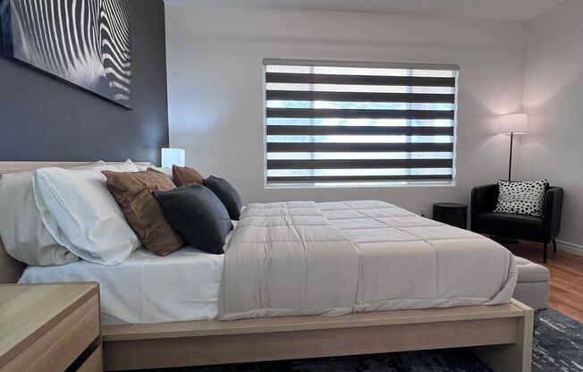 Impeccable Fully Furnished Gem in South Summerlin!  4 Bed 2 Bath 2 Car Garage
