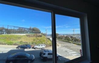 1800 23 ST