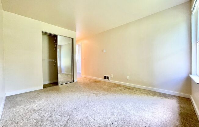 2 beds, 2 baths, 900 sqft, $2,995, Unit 301