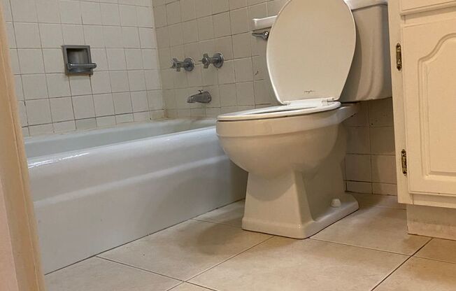 Studio, 1 bath, 400 sqft, $1,325, Unit 431-#532